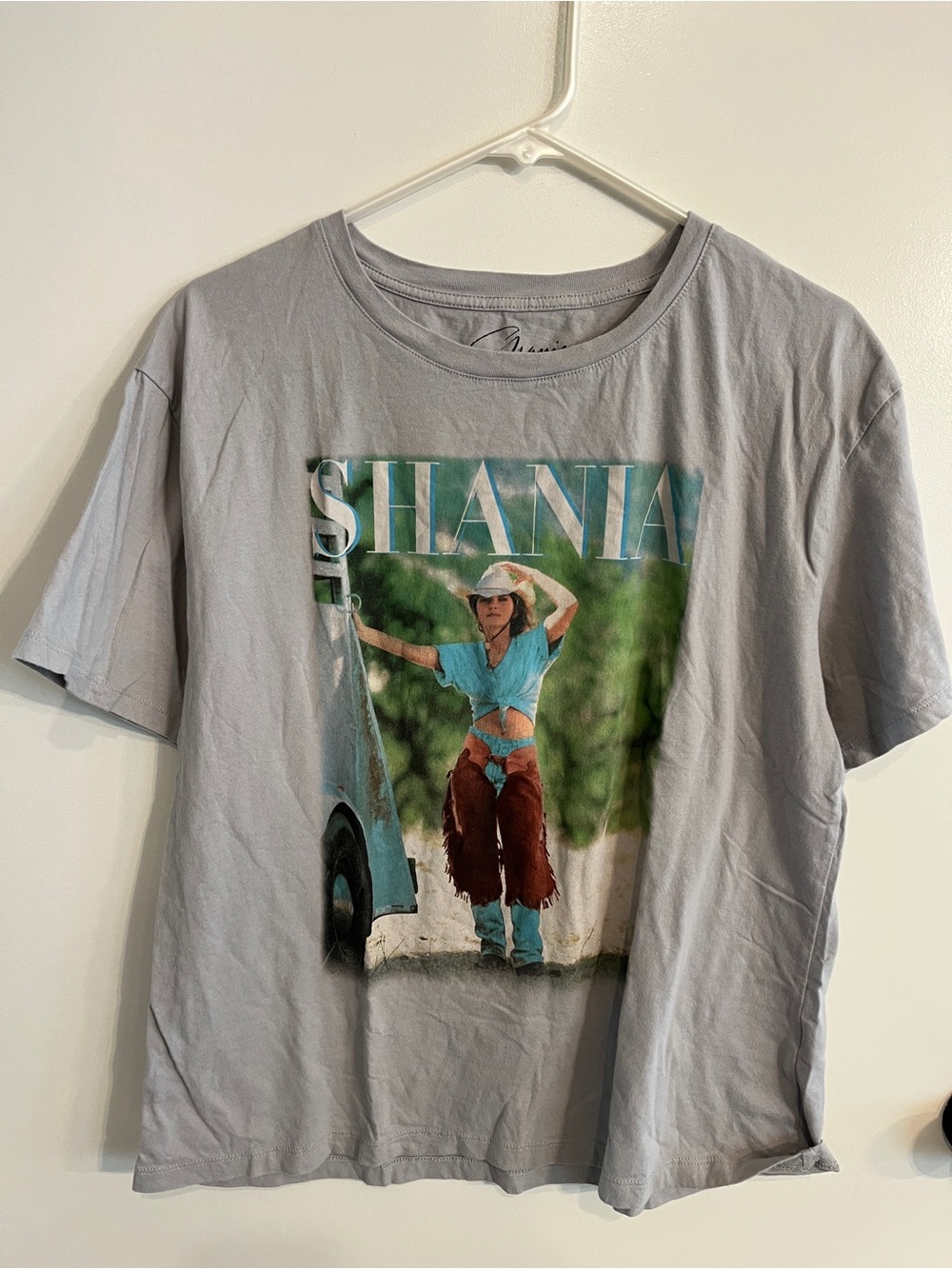 Women’s size medium Shania Twain Tee Shirt